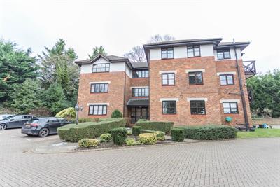 SUNNING HOUSE, VILLAGE MEWS, LOWER VILLAGE ROAD, SUNNINGHILL, BERKS, SL5 7AU