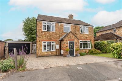 LITTLE BUNTINGS, WINDSOR, BERKSHIRE, SL4 4DD
