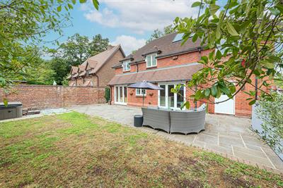 Alderson Court, Locks Ride, Ascot, Berks, SL5 8FT