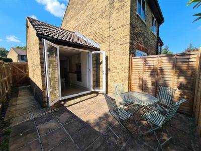 Cross Gates Close, Bracknell, Berkshire